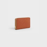 Cartera grande de piel de becerro lisa repujada con cremallera - Tostado - 390 RUE SAINT-HONORE - 2 | CELINE