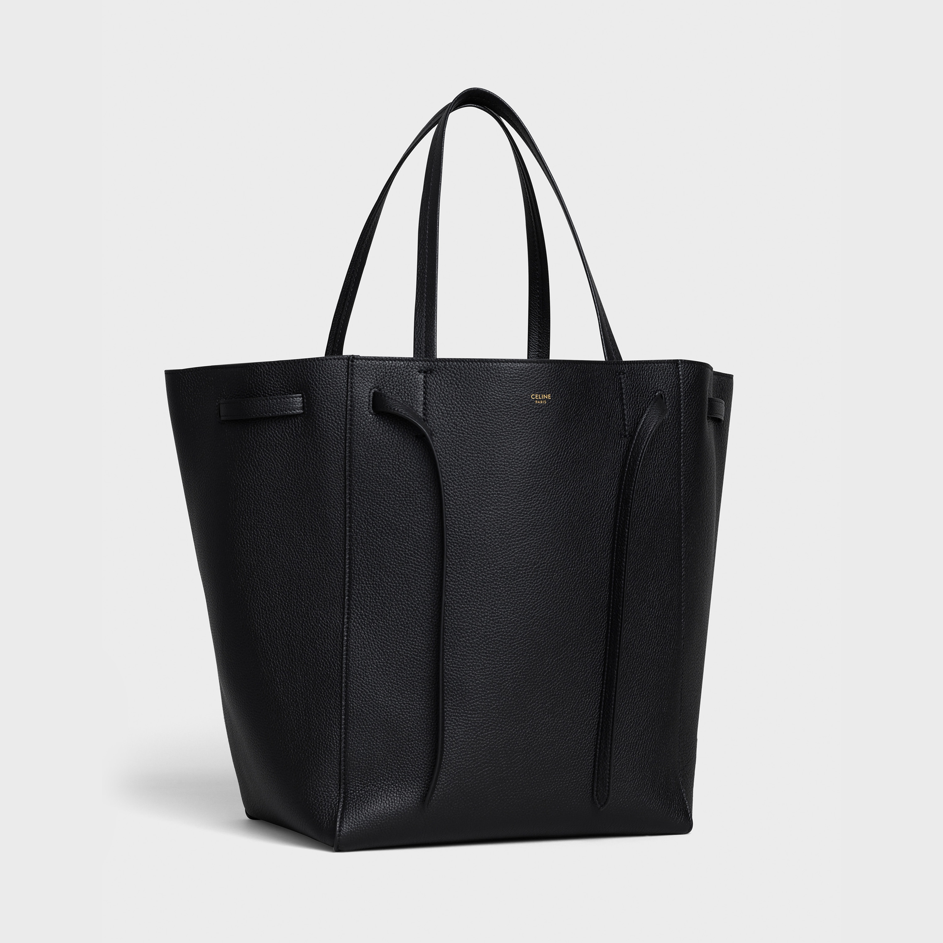 Medium Phantom in soft grained calfskin | CELINE