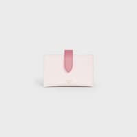 Tarjetero estilo acordeón de piel de becerro con textura granulada bicolor - Rosa pálido / Flamenco - 390 RUE SAINT-HONORE - 1 | CELINE