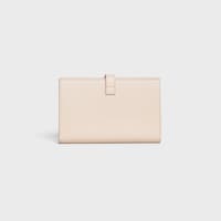 Cartera grande de piel de becerro con textura granulada y correa - Pastel - 390 RUE SAINT-HONORE - 2 | CELINE