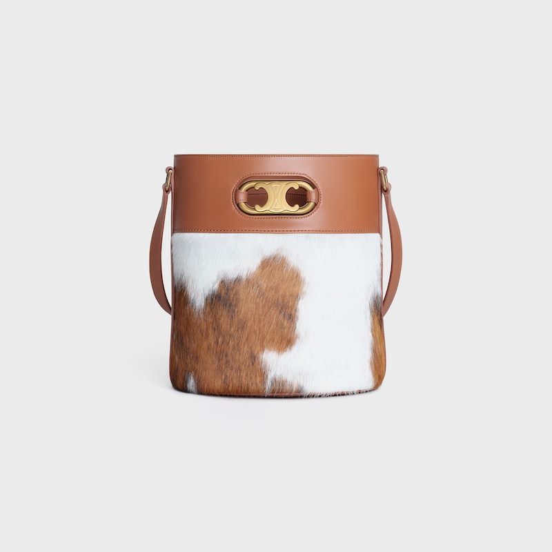 Bucket Maillon Triomphe in Cowskin | CELINE