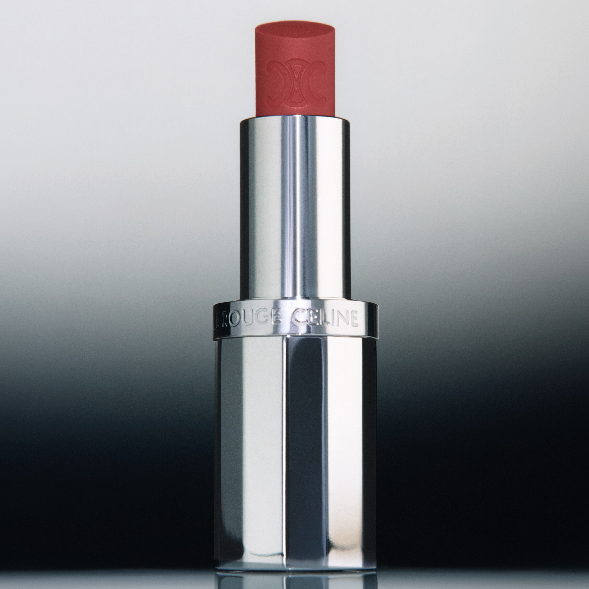 CELINE_1x1_HAUTE-PARFUMERIE_01_2400X2400_2