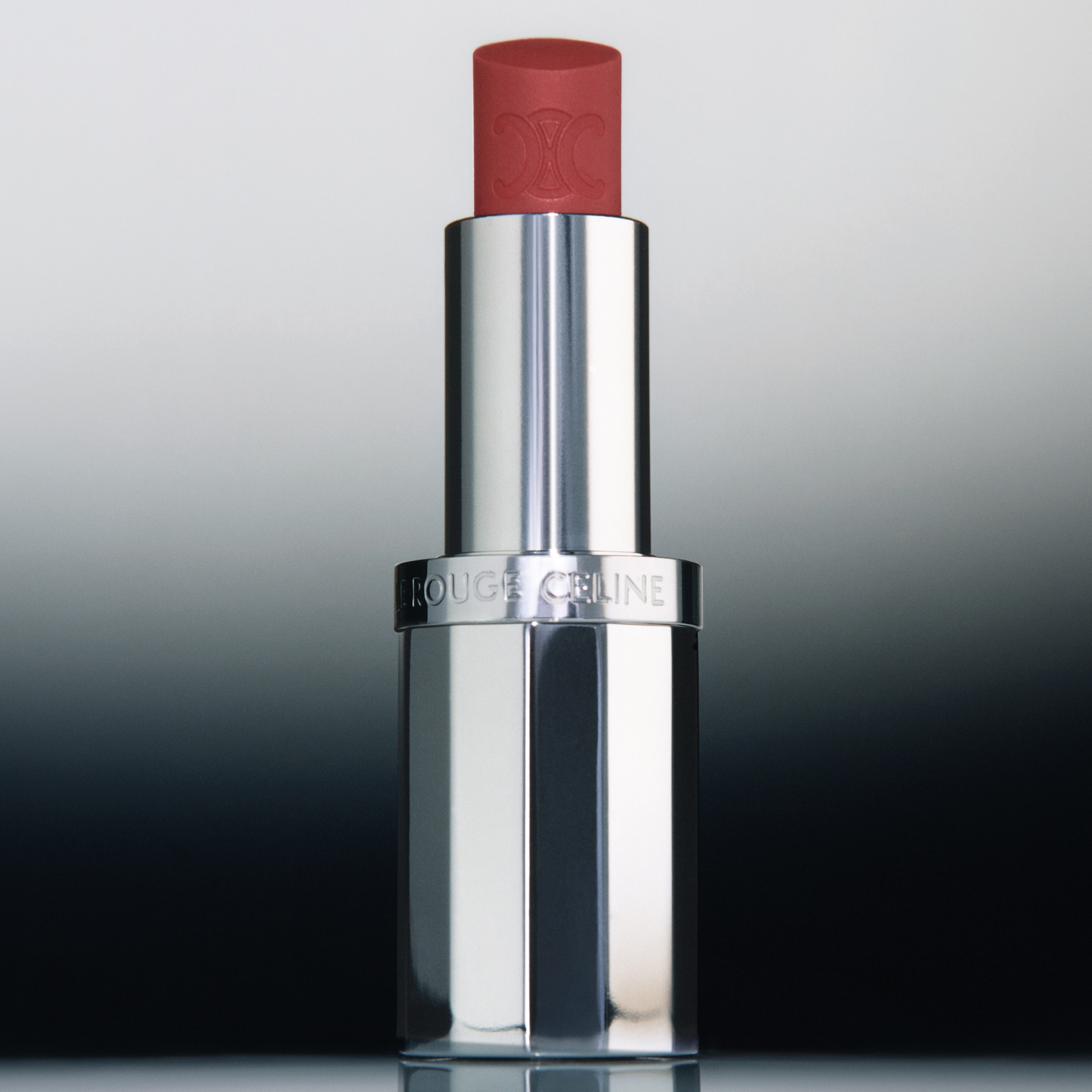 CELINE_1x1_HAUTE-PARFUMERIE_01_2400X2400_2