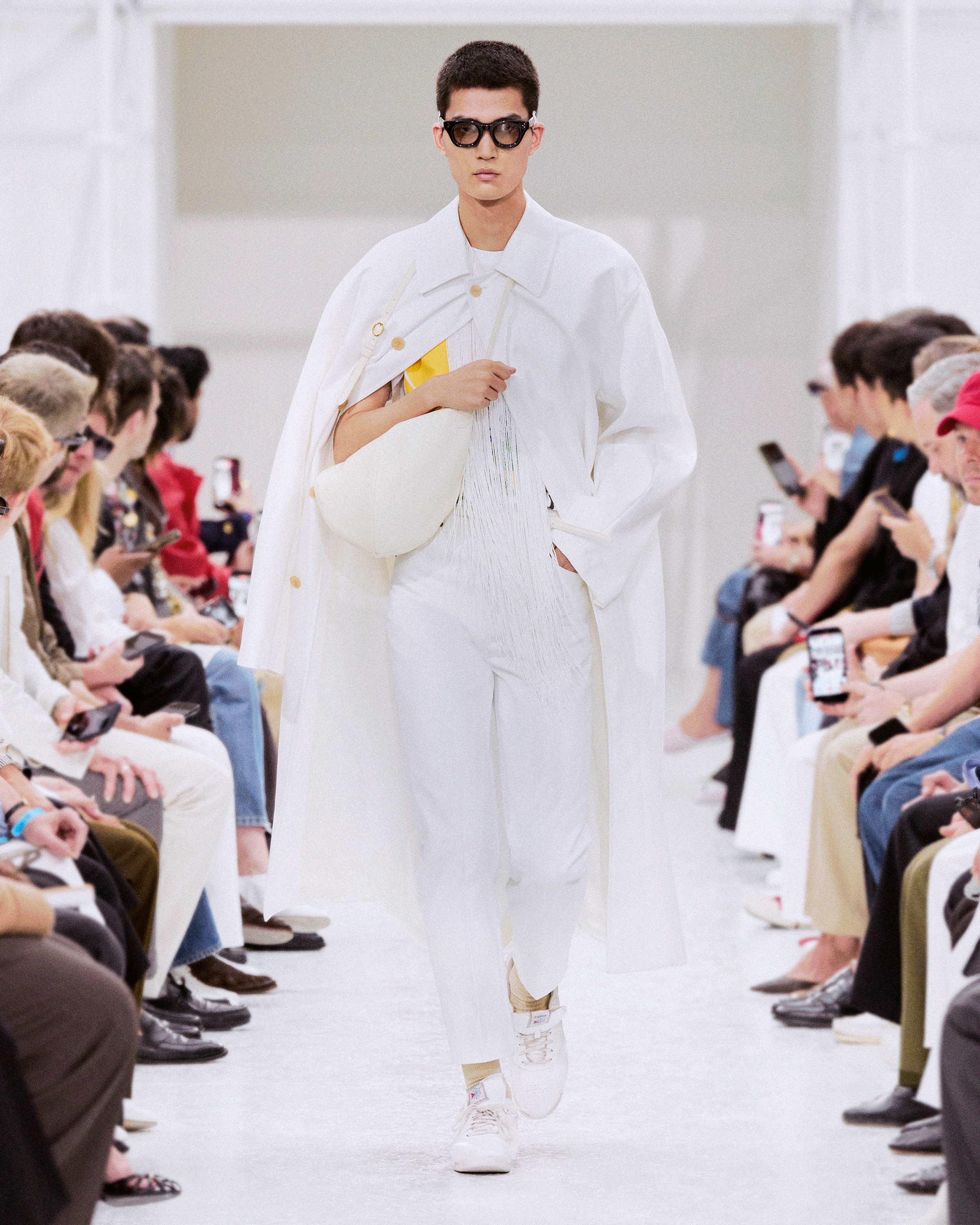 RUNWAY LOOKS - 28