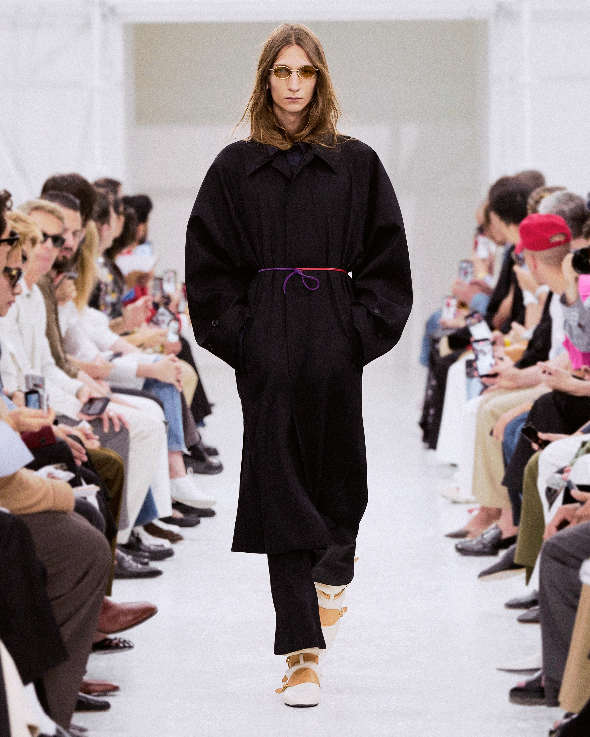 RUNWAY LOOKS - 10