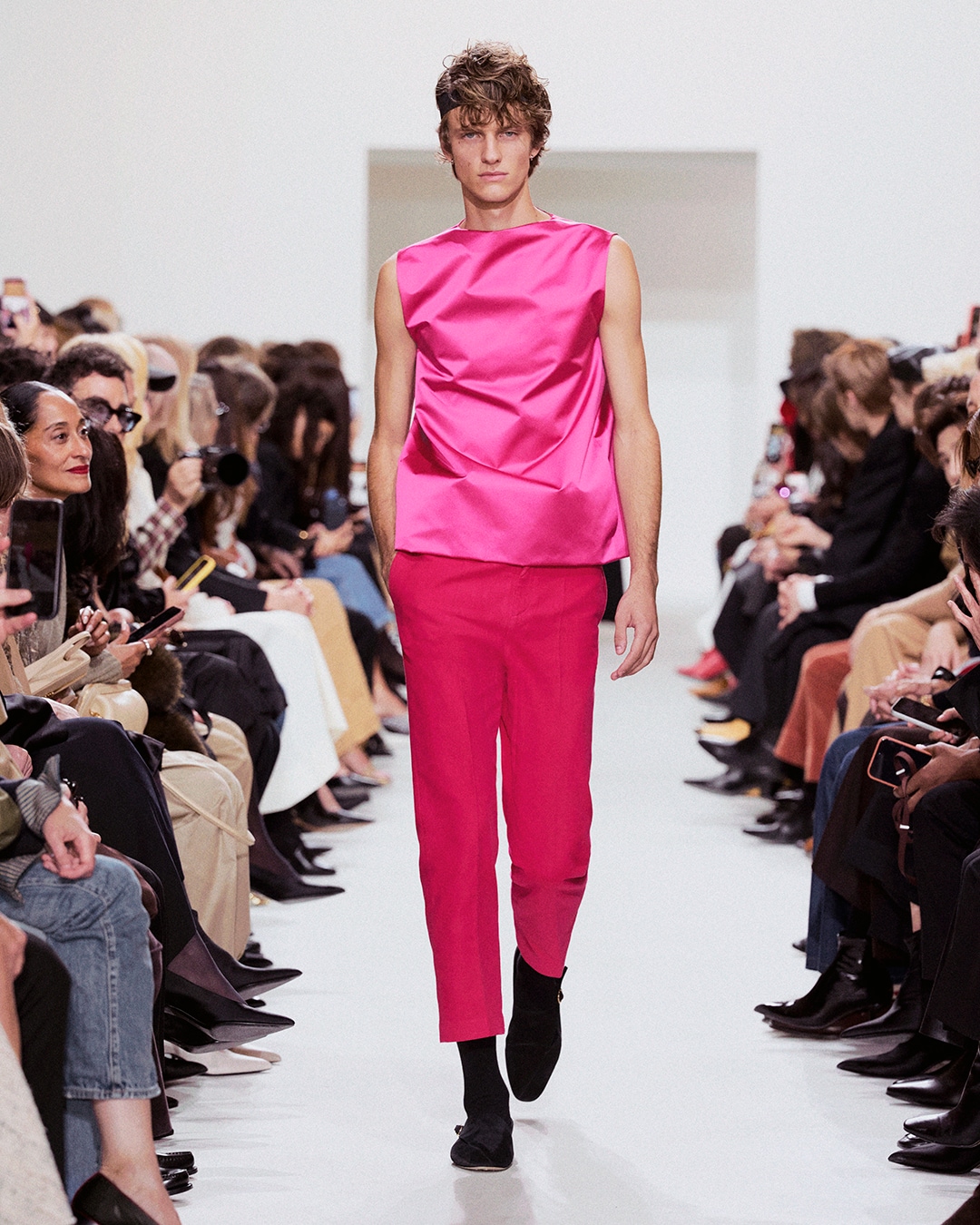 LOOK29