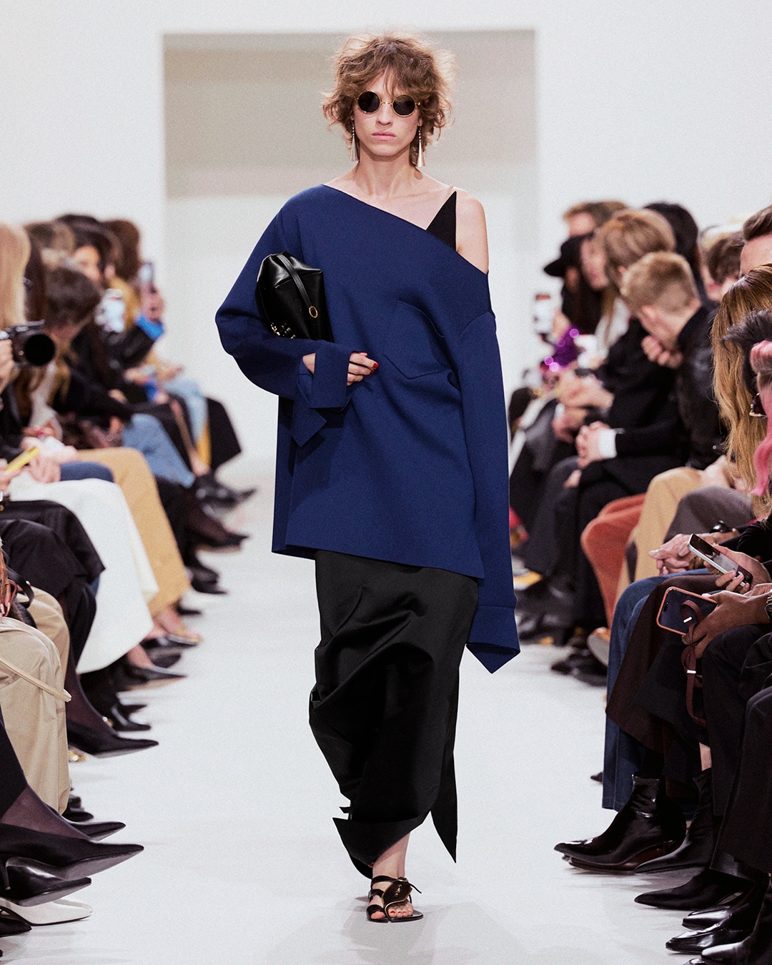 LOOK36