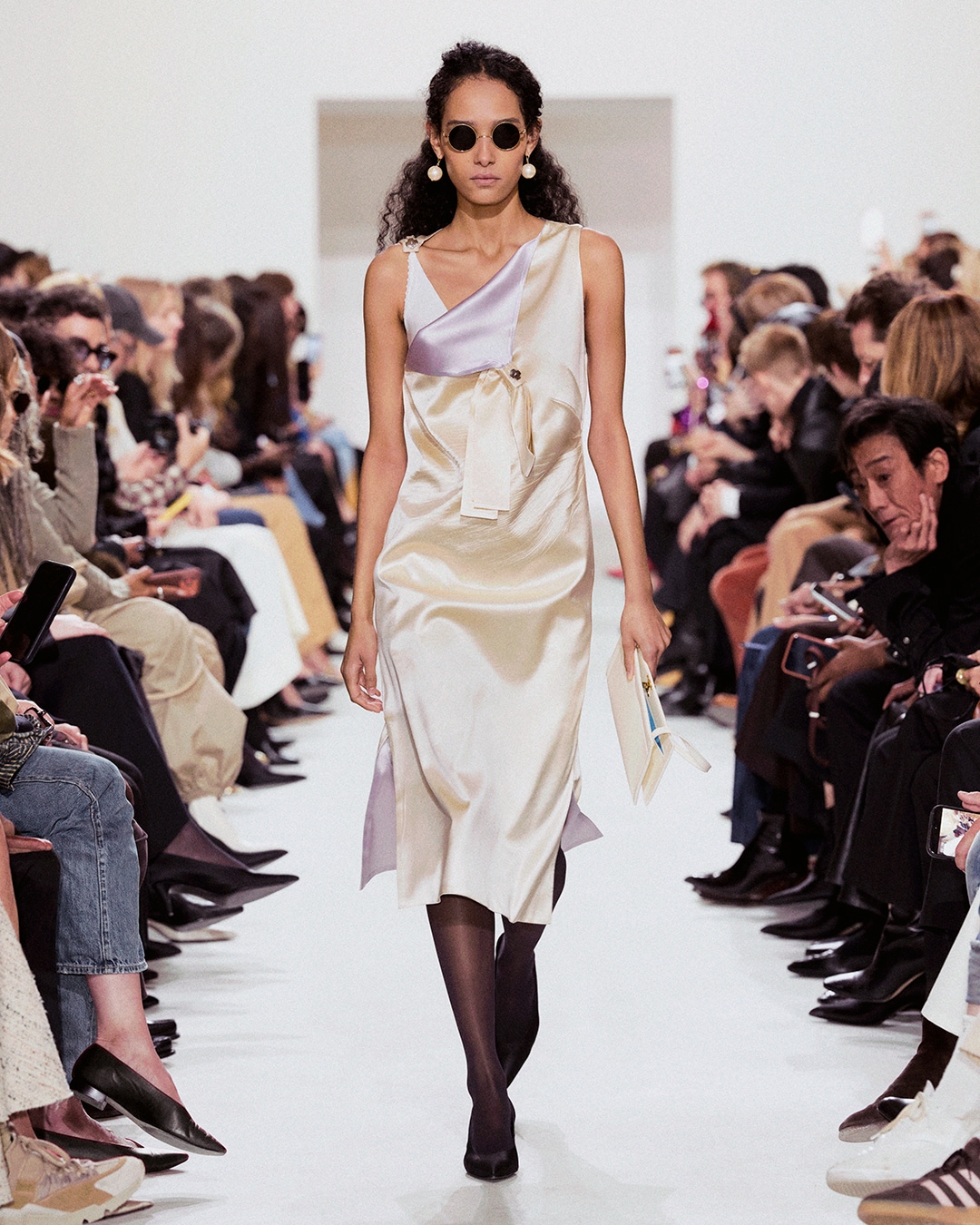 LOOK39