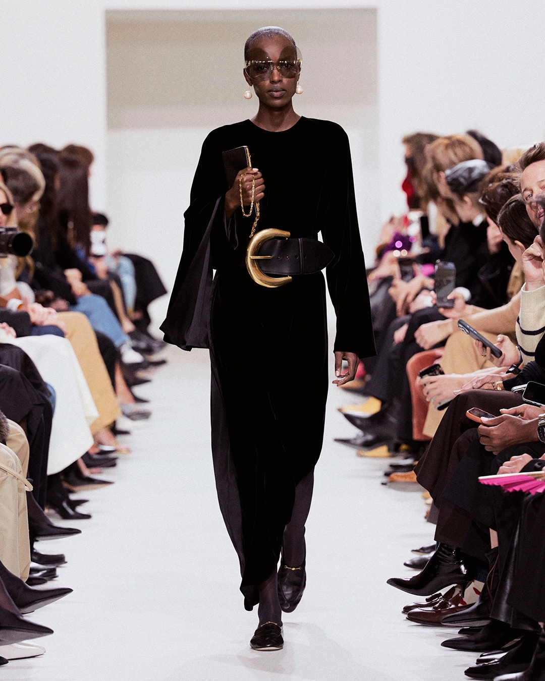 LOOK06