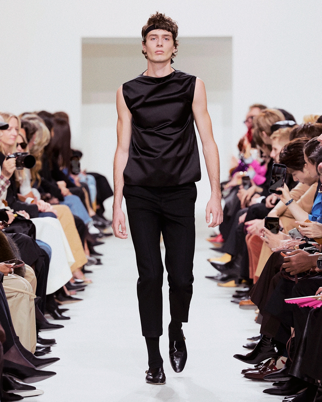 LOOK07