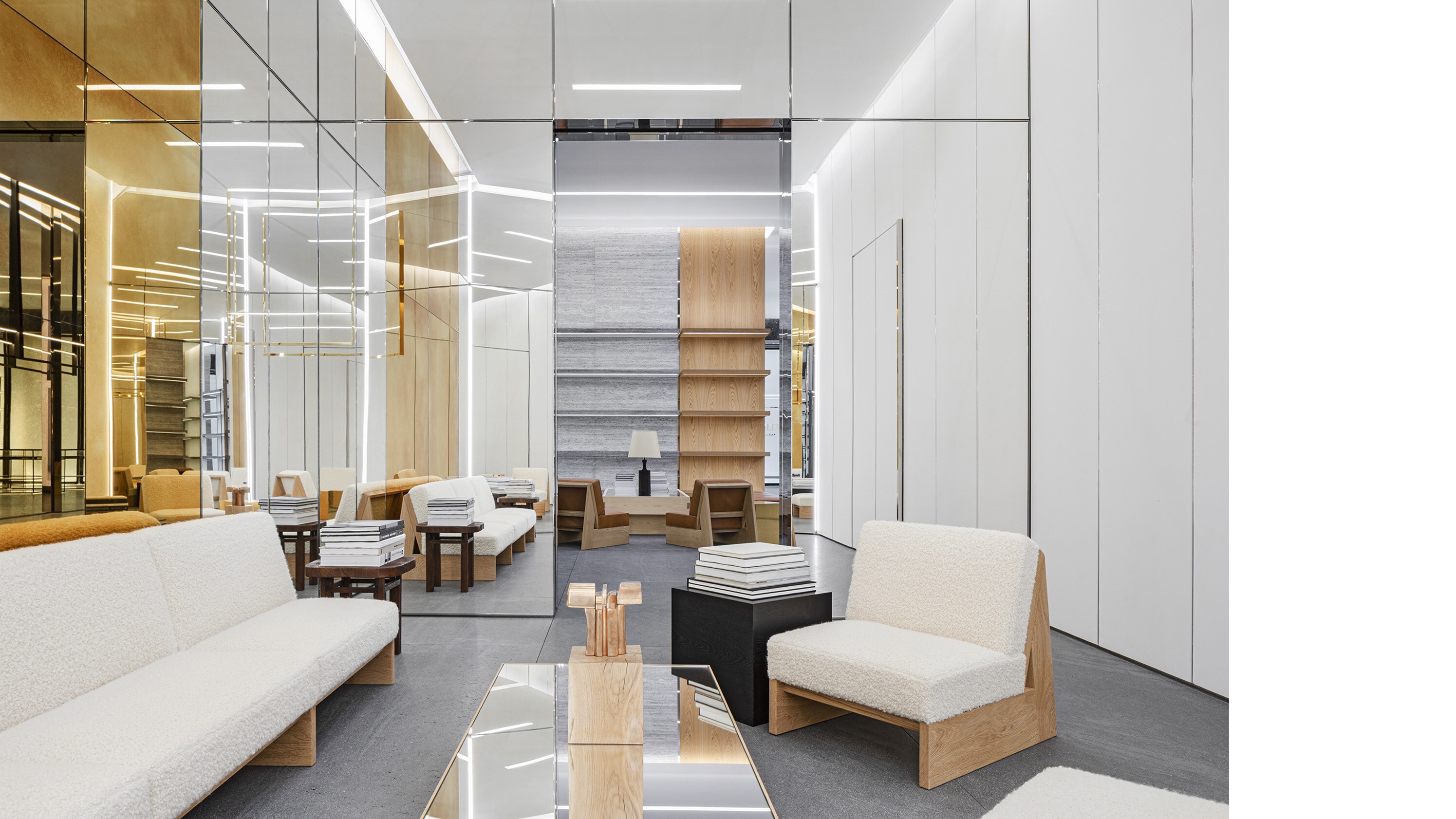 CELINE_DOHA_CELINE.COM_02_V2