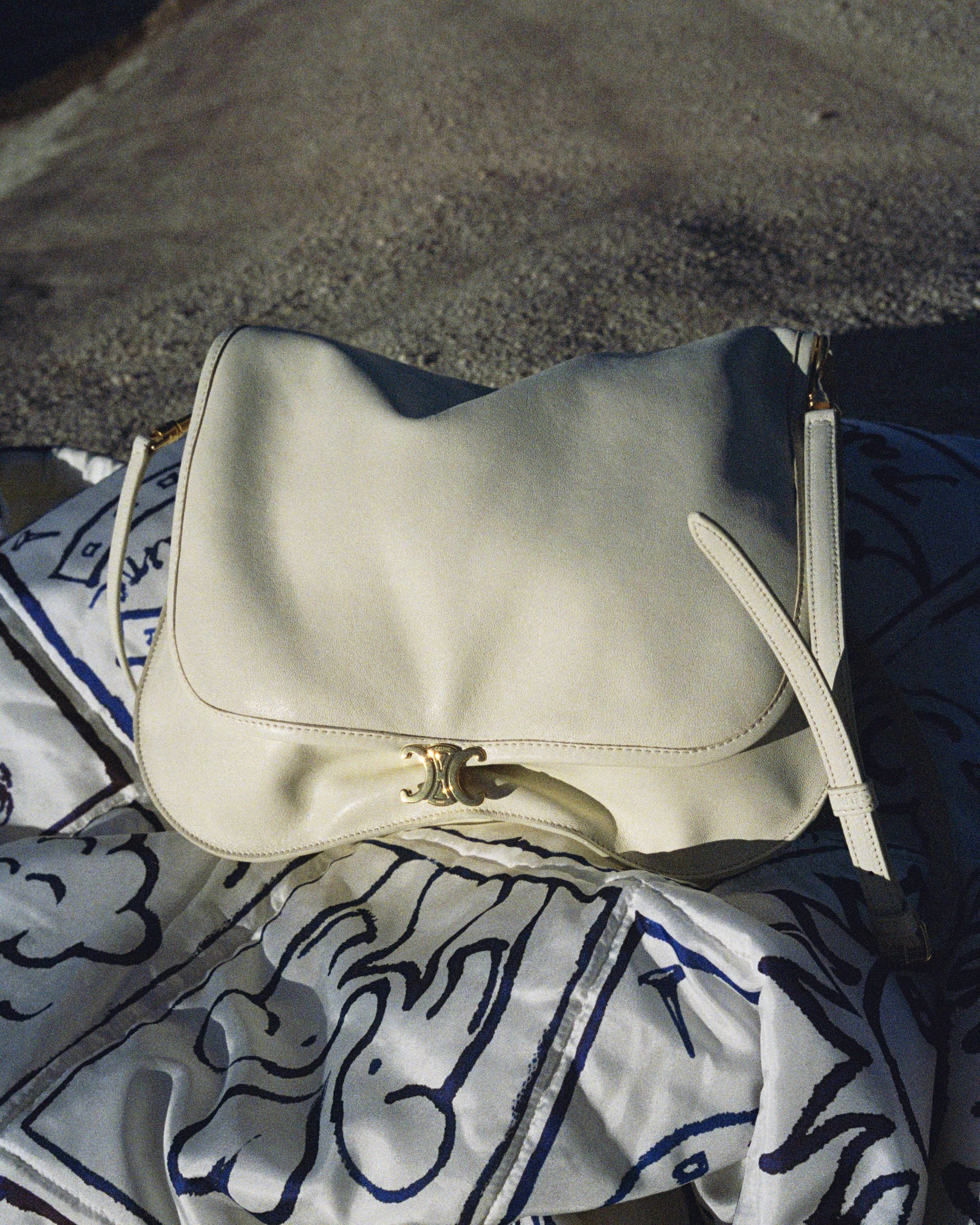 celine-fall-26-4x5-2400px-66.jpg